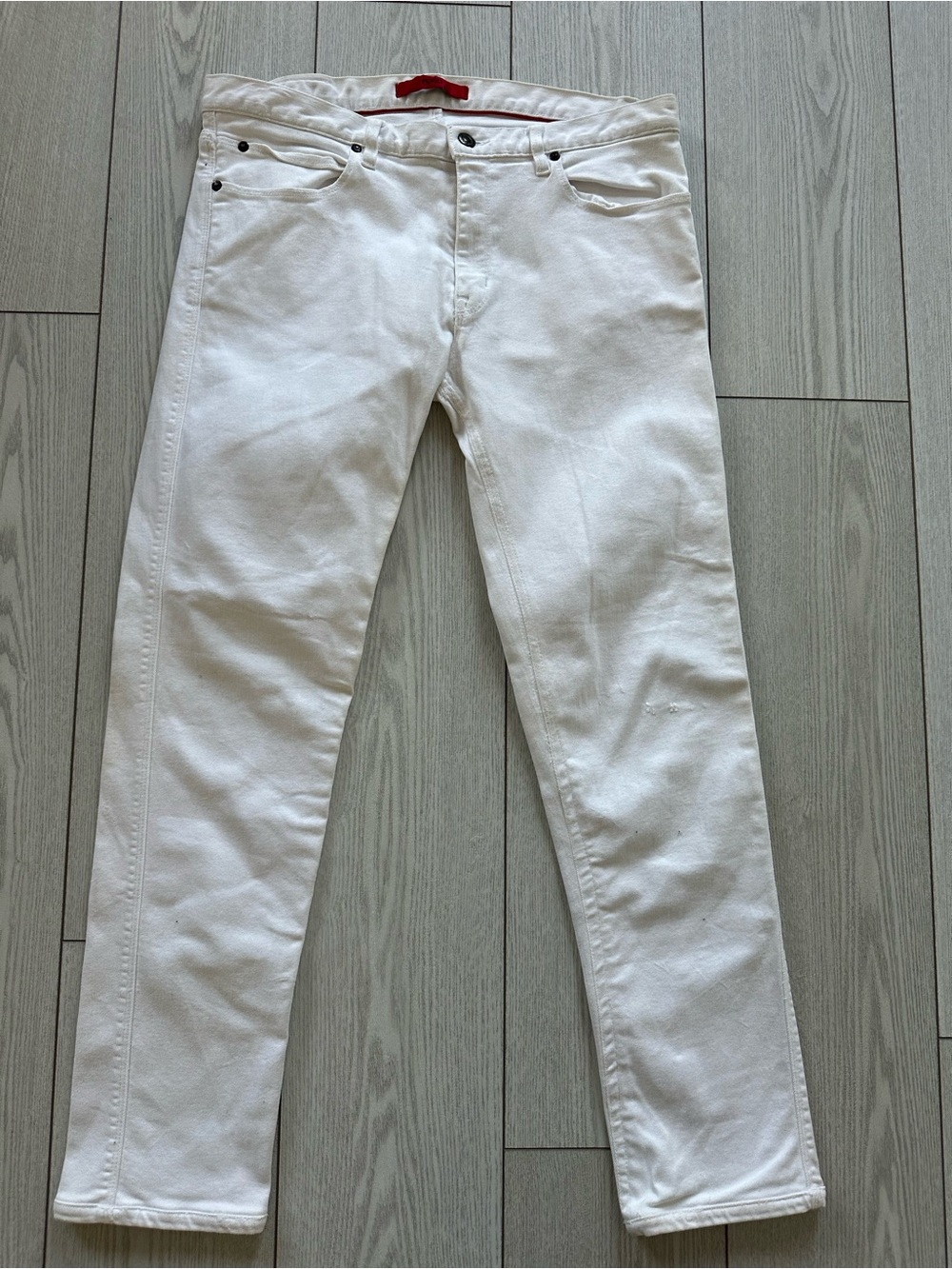 HUGO White Jeans with Red Trim